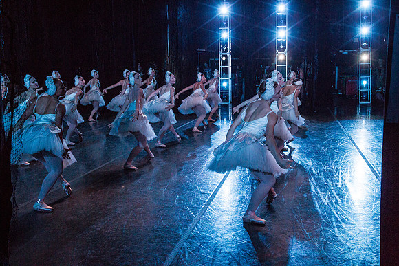 20151022_MCB_Back_Stage_Arsht_L1B6140