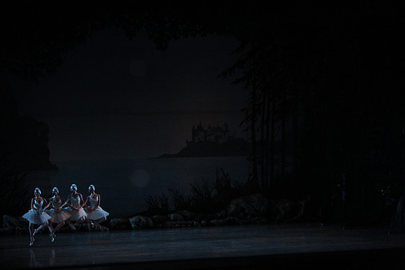 20151025_MCB_Swan_Lake_2Cast_Arsht_IMG_0083