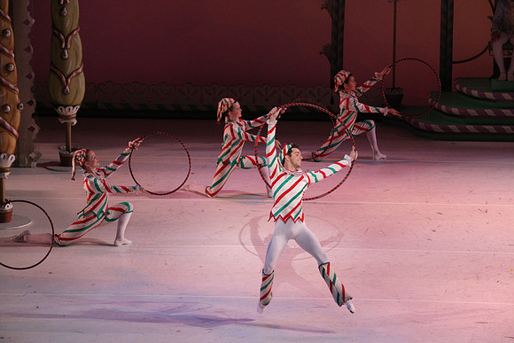 20141229_Nutcracker_WPB_Hoops_CG3P1356
