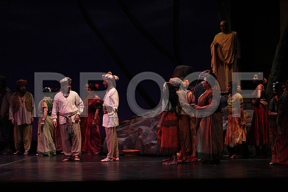 20150226_The_Pearl_Fisher_Act_29C7C0642