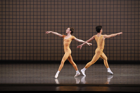 20170113_Glass_Pieces_no Makeup_DR_MCB_Arsht__73A0353