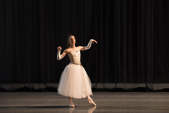 20180406_La_Valse_Motion_Blur_Balanchine_73A6912
