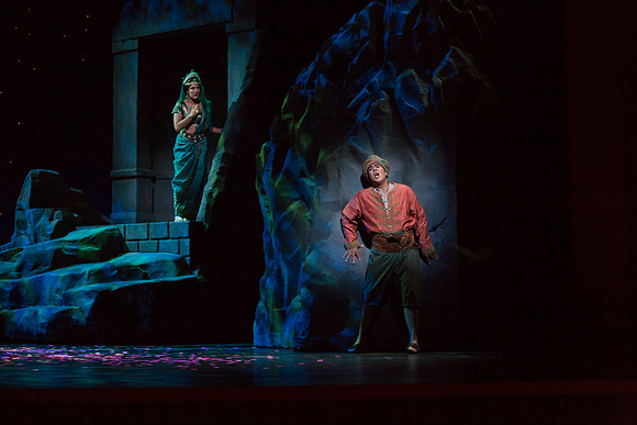 20150226_The_Pearl_Fisher_Act_29C7C1488