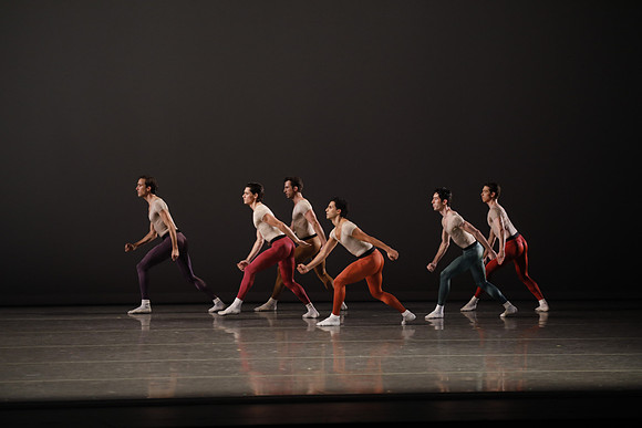 20170113_Glass_Pieces_Akhnaten_PR_MCB_Arsht_73A0769