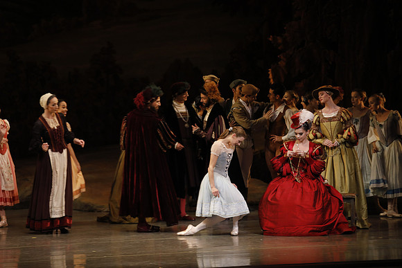 20161021_MCB_Giselle_Act1_Preformance_Arsht_73A0035