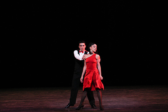 20150108_MCB_9_Sinatra_Dress_Hear_the_Dance_CG3P1597