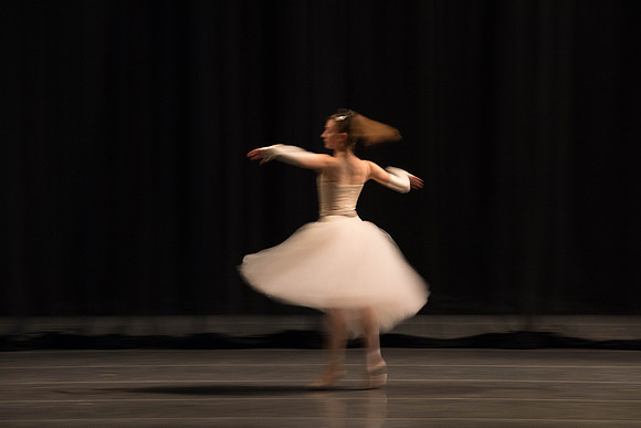 20180406_La_Valse_Motion_Blur_Balanchine_73A6901