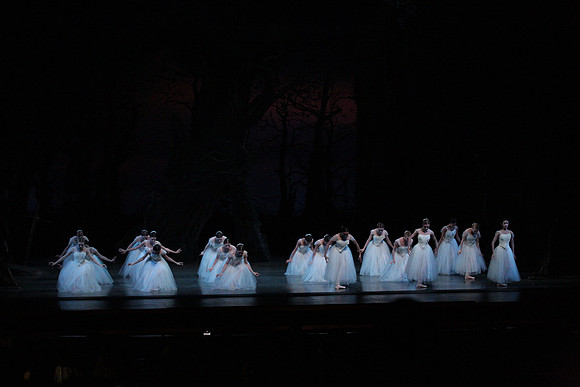 20161021_MCB_Giselle_Act2_Preformance_Arsht_9C7C0013