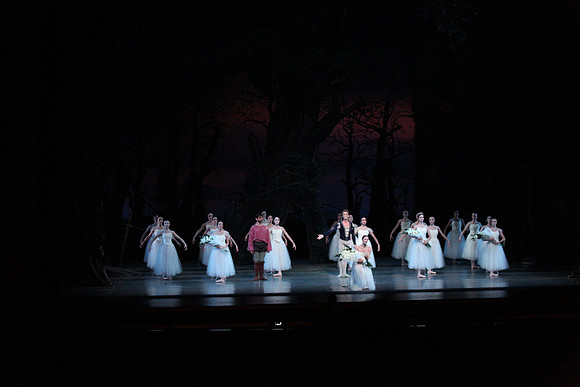 20161021_MCB_Giselle_Act2_Preformance_Arsht_9C7C0087