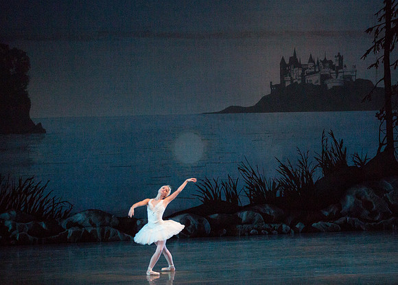 20151025_MCB_Swan_Lake_2Cast_Arsht_IMG_7671