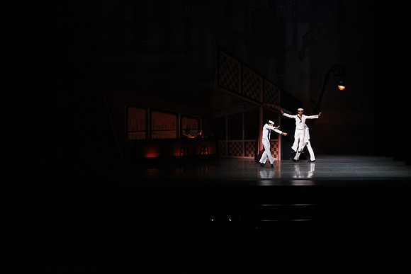 20151022_MCB_Fancy_Free_Warmup_Stage_Arsht_75A5309