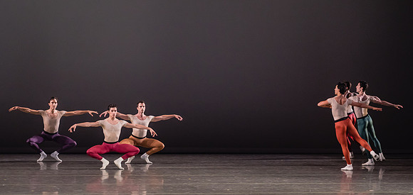 20170113_Glass_Pieces_Akhnaten_PR_MCB_Arsht_73A0830