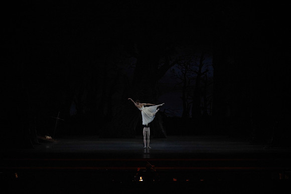 20161020_MCB_Giselle_Act1_DRSH_75A0995