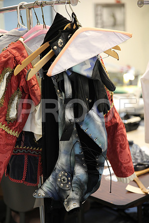 20150901_Fitting_Swan_Lake_Wardrobe_IMG_6276