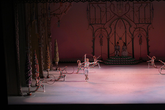 20141229_Nutcracker_WPB_Hoops_CG3P1354