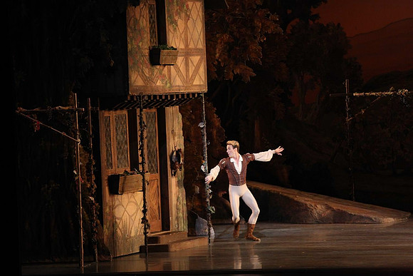 20161020_MCB_Giselle_Act1_DRNN_Arsht_9C7C0128