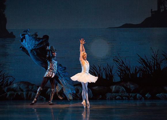 20151023_MCB_Swan_Lake_DR_Arsht_IMG_7863