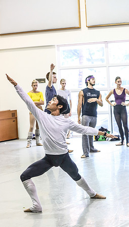 20150821_Year_of_The_Rabbit_Justin_Peck_Rehersal_075A4253