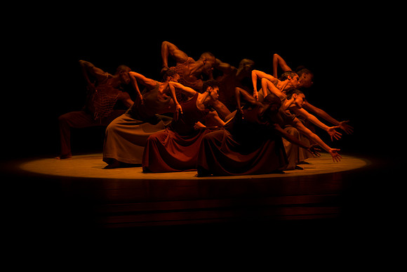 20170223_Alvin_Ailey_Revelations_PR_Closeup_G3P4701