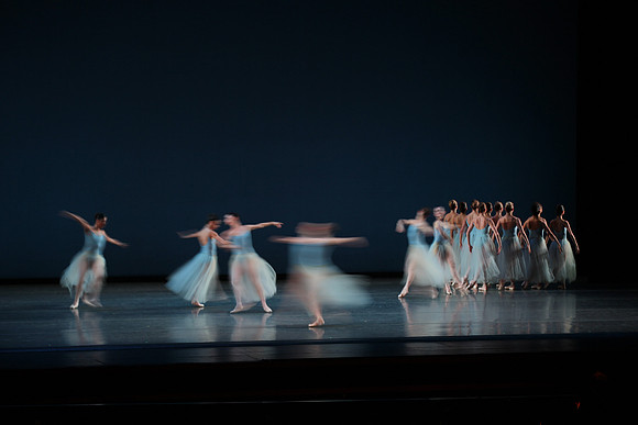20170113_Seranade_Motion_Blur_PR_9C7C0068