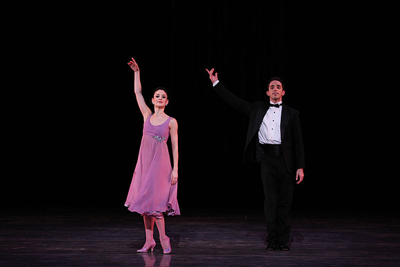 20150108_MCB_9_Sinatra_Dress_Hear_the_Dance_CG3P2588