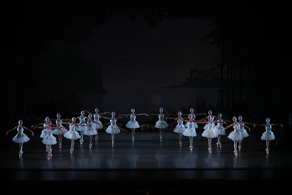 20151022_MCB_Swan_Lake_DR_WD_Arsht__75A6981