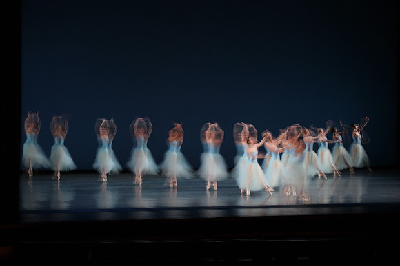 20170113_Seranade_Motion_Blur_PR_9C7C0309