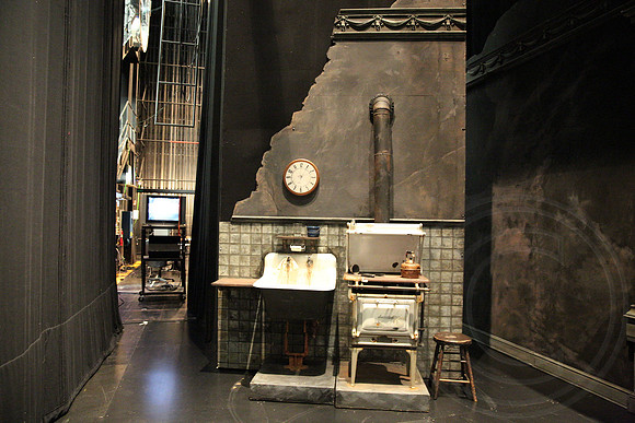 20150507_Opera_The_Consul_Backstage_9C7C4758