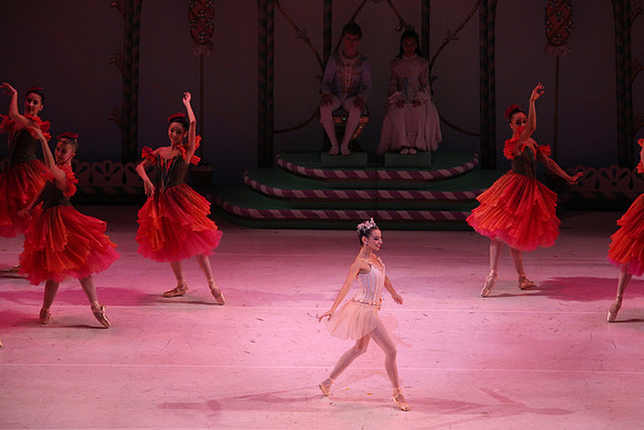 20141229_Nutcracker_WPB_Flowers__CG3P2244