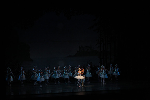 20151025_MCB_Swan_Lake_2Cast_Arsht_IMG_1504