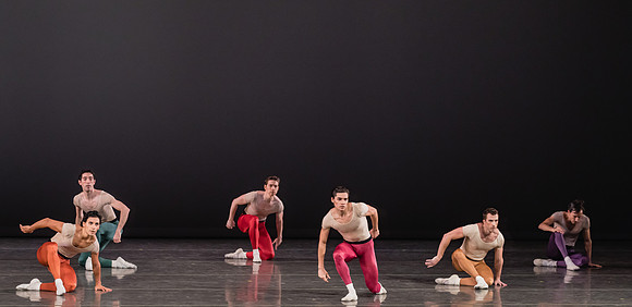 20170113_Glass_Pieces_Akhnaten_PR_MCB_Arsht_73A0879