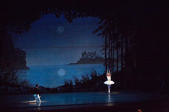 20151025_MCB_Swan_Lake_2Cast_Arsht_IMG_1428