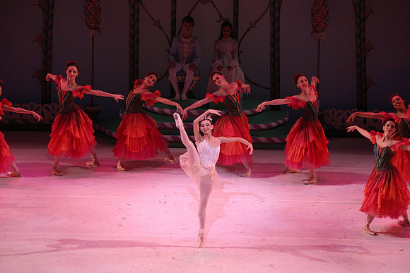 20141229_Nutcracker_WPB_Flowers__CG3P2124