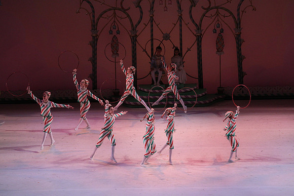 20141229_Nutcracker_WPB_Hoops_CG3P1348
