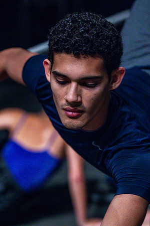 20091019_8000_DG_MCB_ZIff_Theatre_warm-up_10202011_AL1B9933_Keyworded