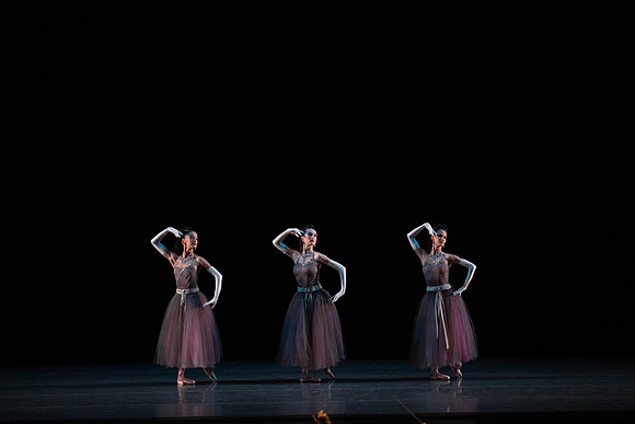 20180406_La_Valse_Motion_Blur_Balanchine_73A6982