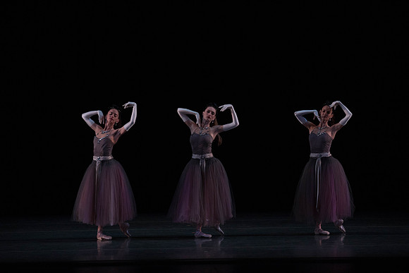 20180406_La_Valse_Motion_Blur_Balanchine_73A6988