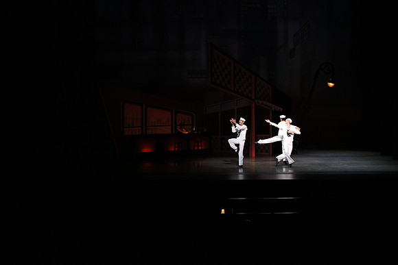 20151022_MCB_Fancy_Free_Warmup_Stage_Arsht_75A5288