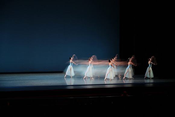 20170113_Seranade_Motion_Blur_PR_9C7C0072