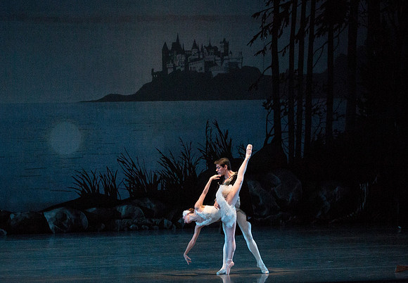 20151025_MCB_Swan_Lake_2Cast_Arsht_IMG_7825