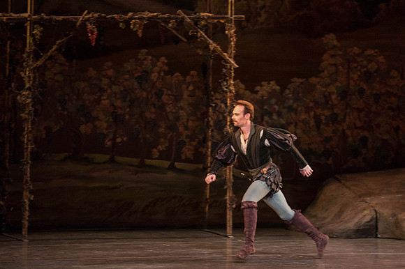20161022_MCB_Giselle_Act1_2Cast_Tricia_Arsht_Arsht_73A5576