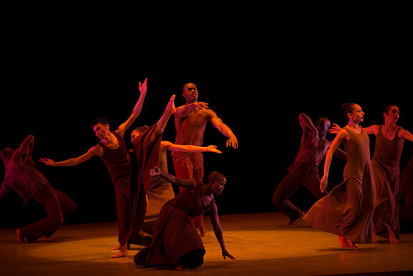 20170223_Alvin_Ailey_Revelations_PR_Closeup_G3P4847