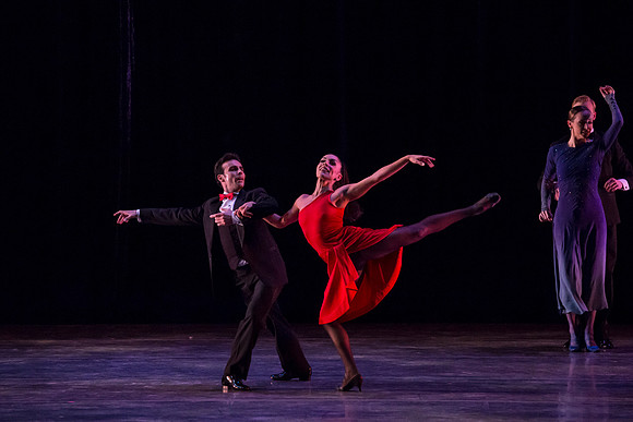 20150108_MCB_9_Sinatra_Dress_Hear_the_Dance_CG3P2508
