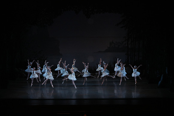 20151022_MCB_Swan_Lake_DR_WD_Arsht__75A6630