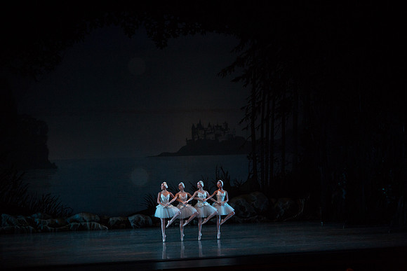 20151025_MCB_Swan_Lake_2Cast_Arsht_IMG_0019
