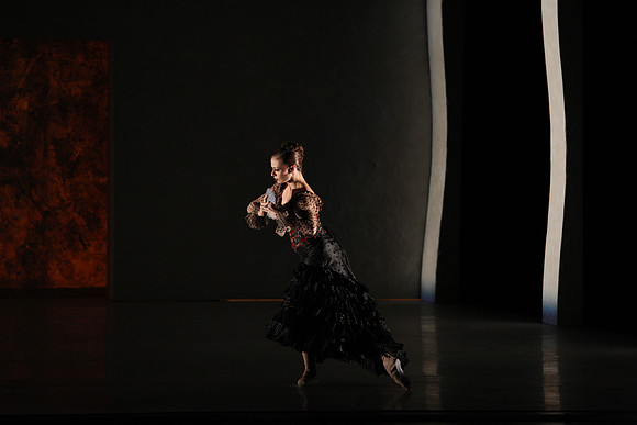 20150212_Carmen_Dress_Reh_9C7C1063