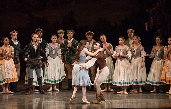 20161022_MCB_Giselle_Act1_2Cast_Tricia_Arsht_73A9315