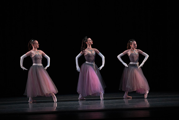 20180405_La Valse_Balanchine_Ravel__73A4140