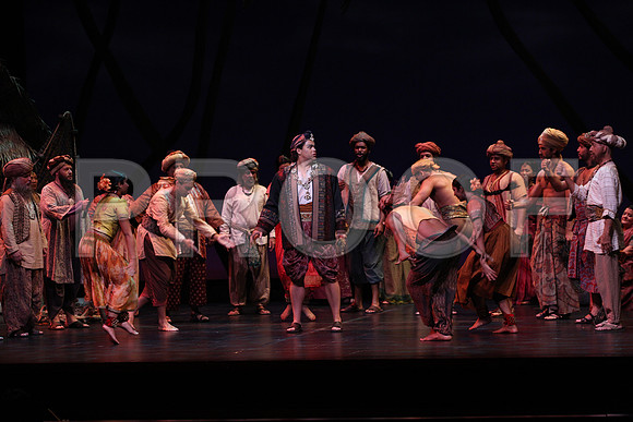 20150226_The_Pearl_Fisher_Act_29C7C0607