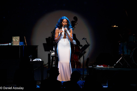 20201219_Deborah_Cox_9C7C3993